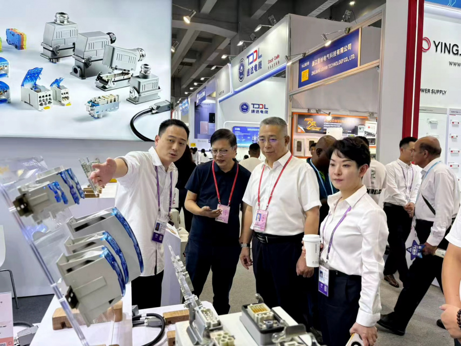 1760583531914835PvPd.jpg 微信图片_20251016103941_509_10.jpg